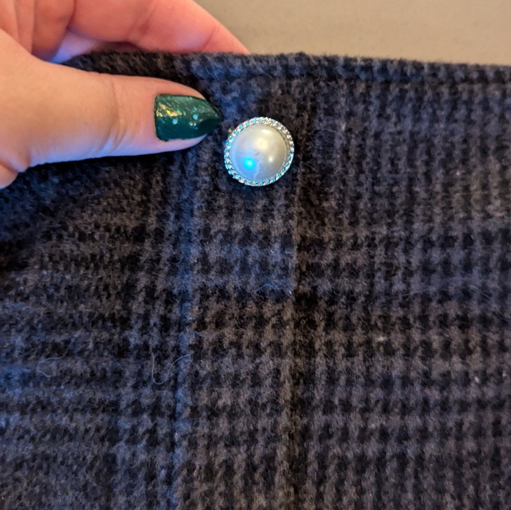 Skirt - Picture 5 of 6